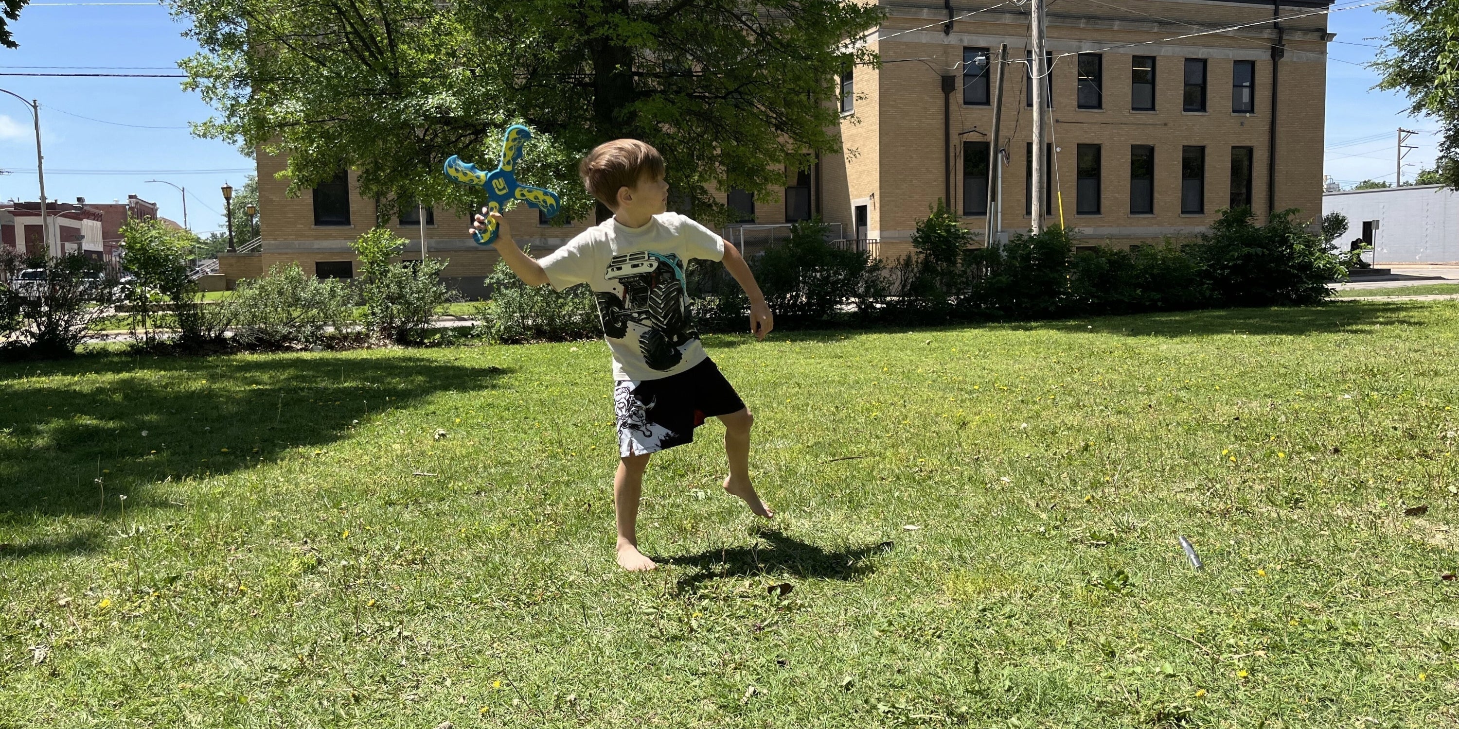 Master the Art of Boomerang Throwing